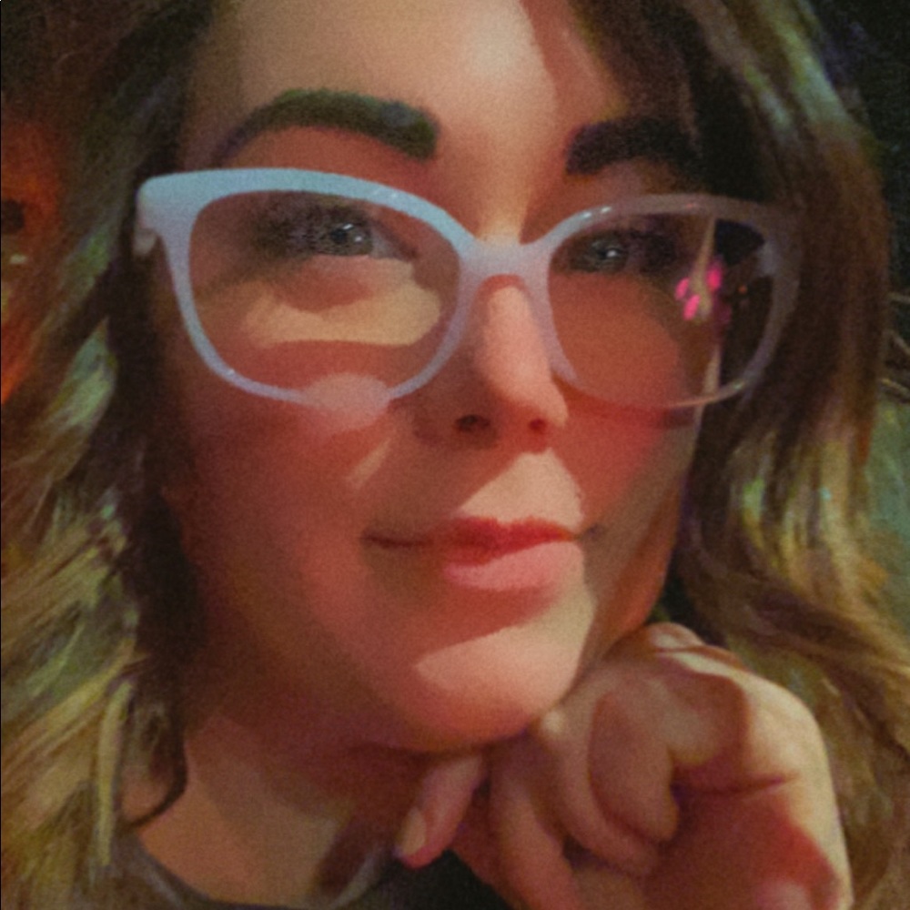 Meet your Posher, Samantha